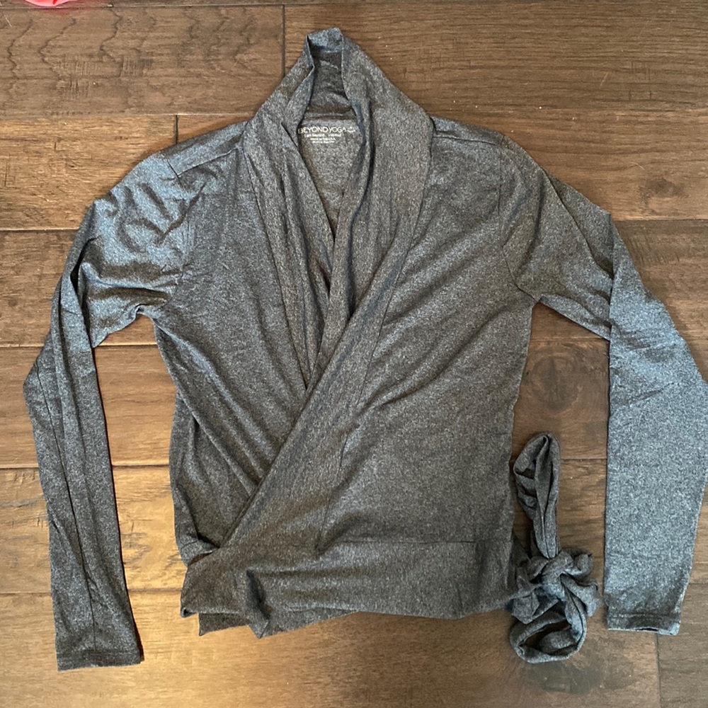NWOT! Beyond Yoga Wrap Cardigan